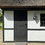 Charming Thatched From 1877 Semesterbostad Ørsted