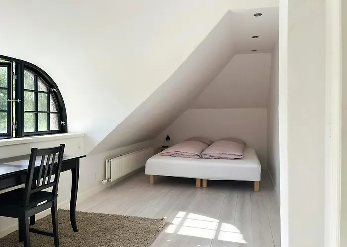 Charming Thatched From 1877 Ørsted